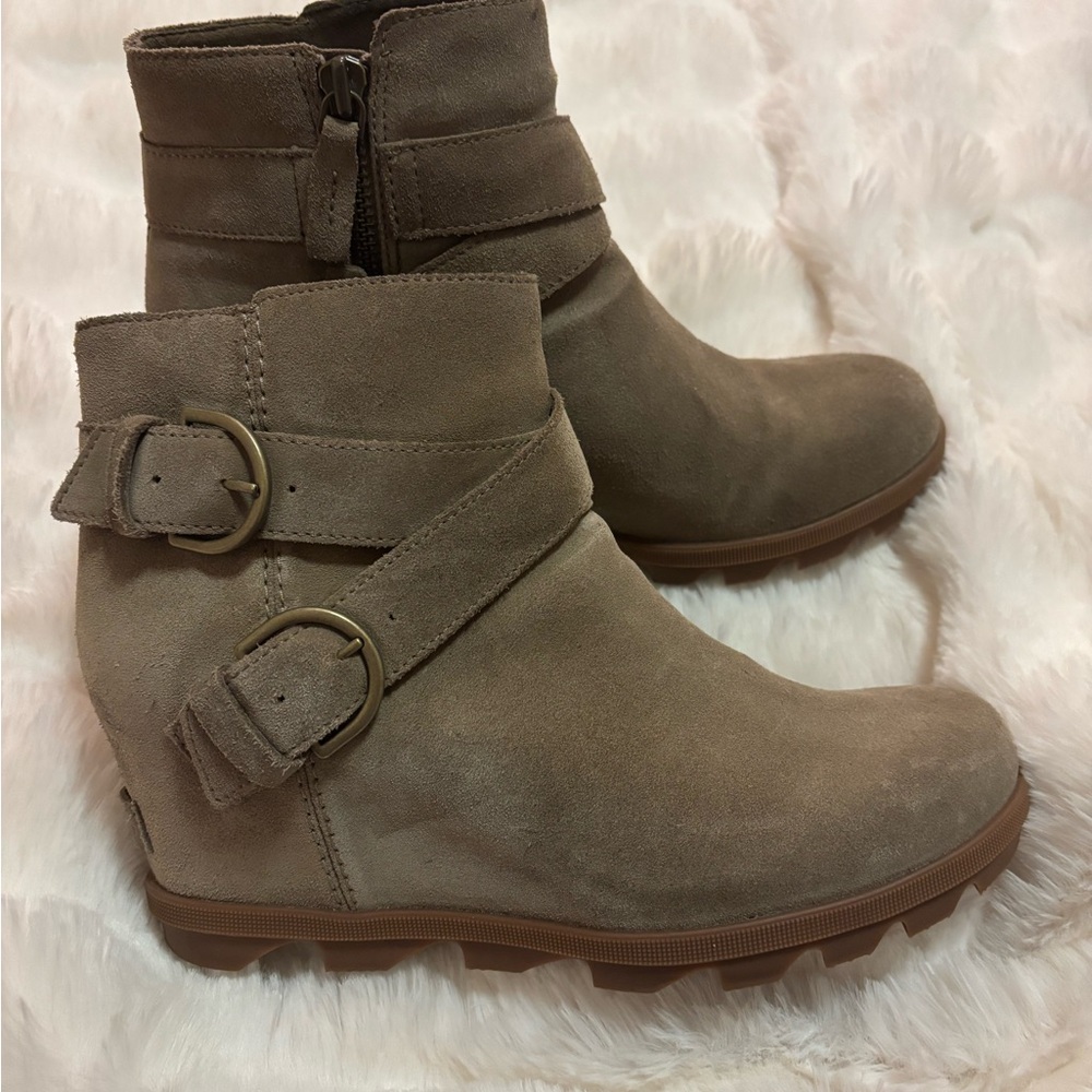 Sorel Joan of Arctic Wedge II with Buckle